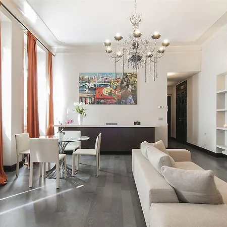 Royal Magenta & Luxury Apartamento