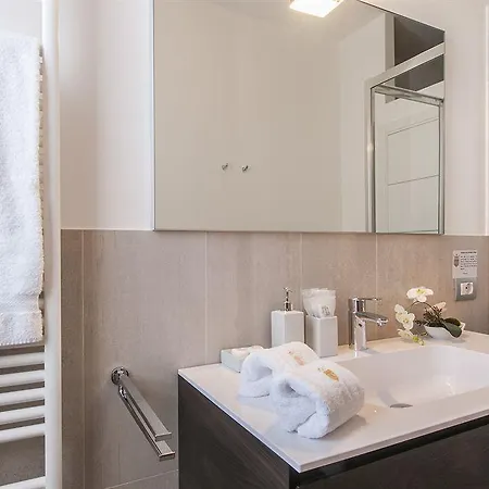 Royal Magenta & Luxury Apartamento Milán