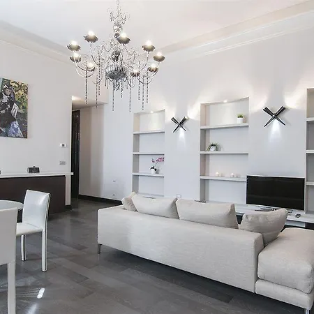 Royal Magenta & Luxury Milano